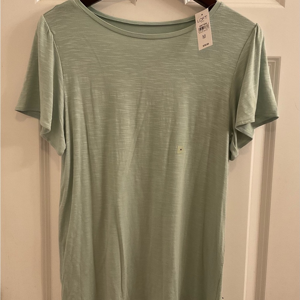 LOFT Outlet Rayon Blend Short Sleeve Top - NWT - Medium - Picture 3 of 9